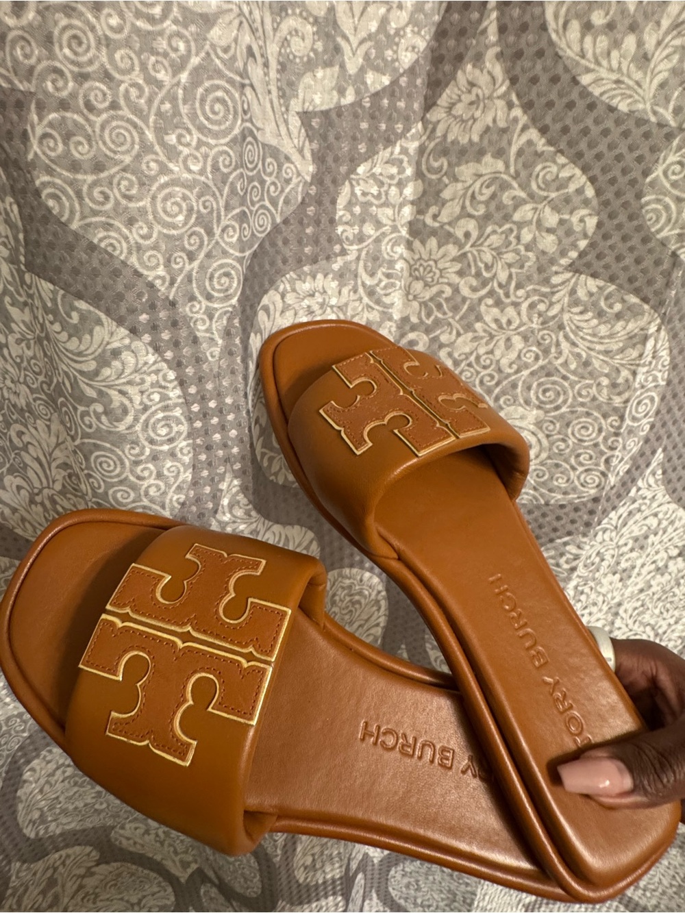 Tory Burch Leather Logo Slide Sandals in Cognac Brown - Picture 4 of 4